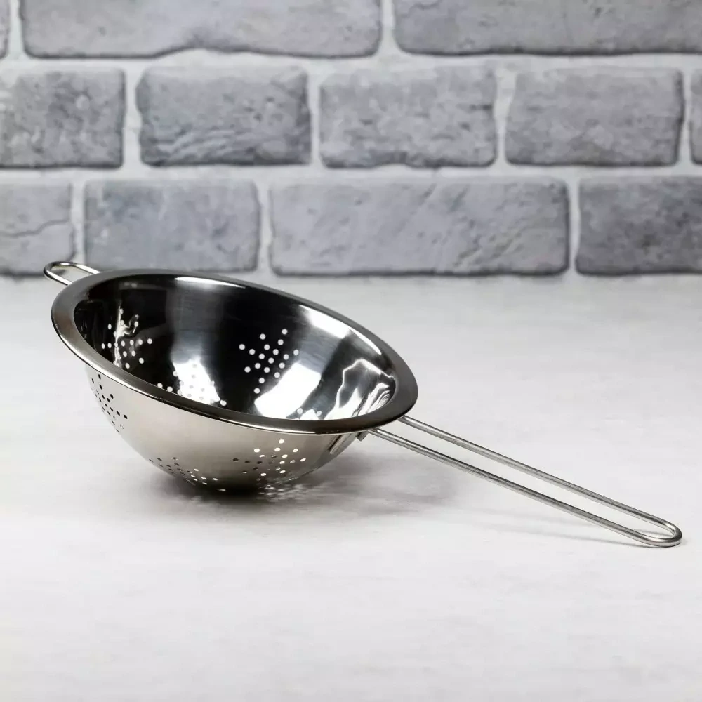 Kinghoff nerezový sitko KH-1233 - Ø18 cm - s madlom
